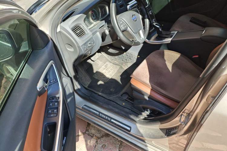 Used Volvo S60 2015 S60L T5 Intelligent Drive Edition