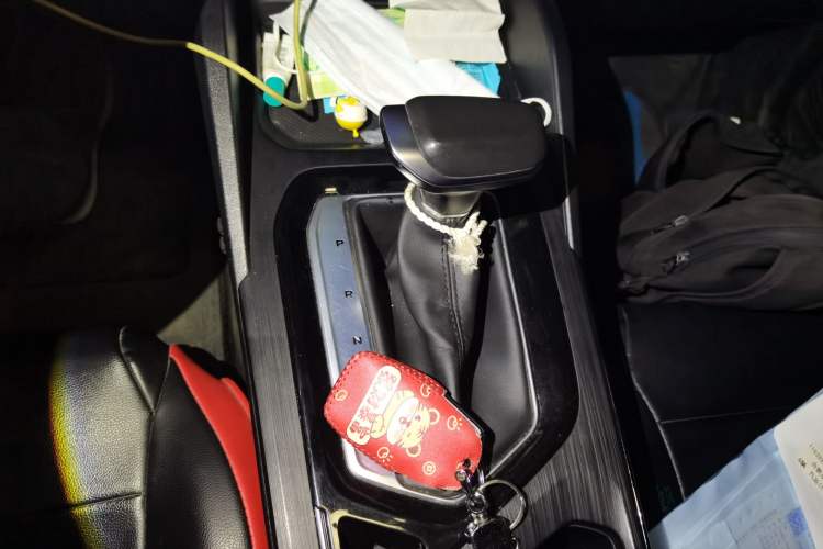 Used Geely Auto Emgrand S 2021 1.4T CVT Prestige Edition Gear Lever