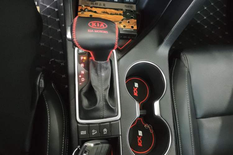 Used Kia KX5 2016 1.6T Automatic Two-Wheel Drive DLX Gear Lever