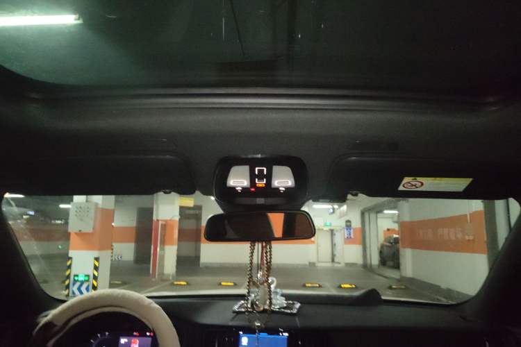 Used Volvo XC60 2024 B5 4x4 Smart Luxury Edition Headliner