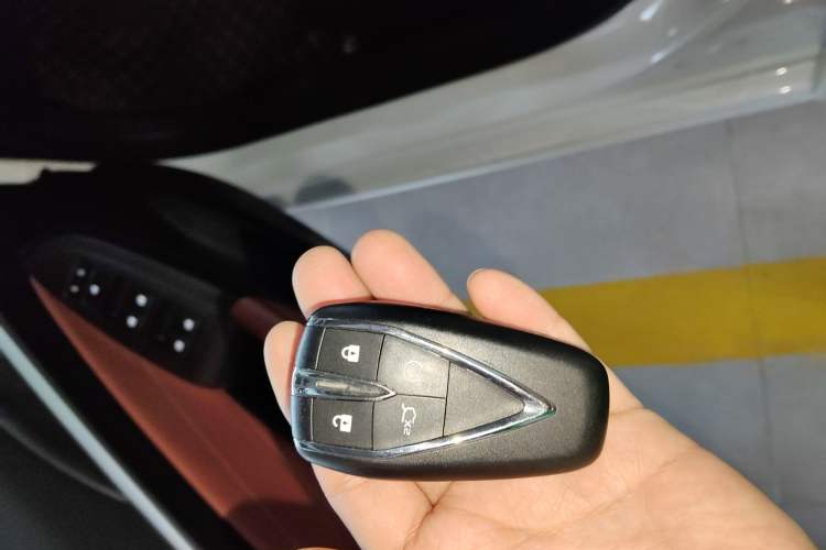 Used Changan Eado 2022 PLUS Blue Whale NE 1.4T GDI DCT Prestige Edition
