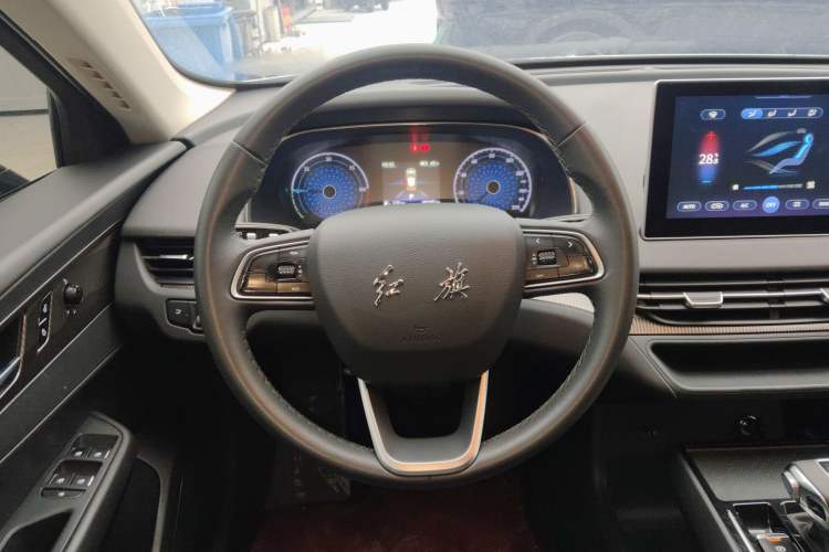 Used Hongqi E-QM5 2023 Revised Version Basic Travel Edition
