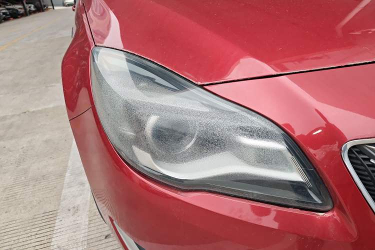 Used Buick Regal 2014 2.0L Leading Fashion Edition