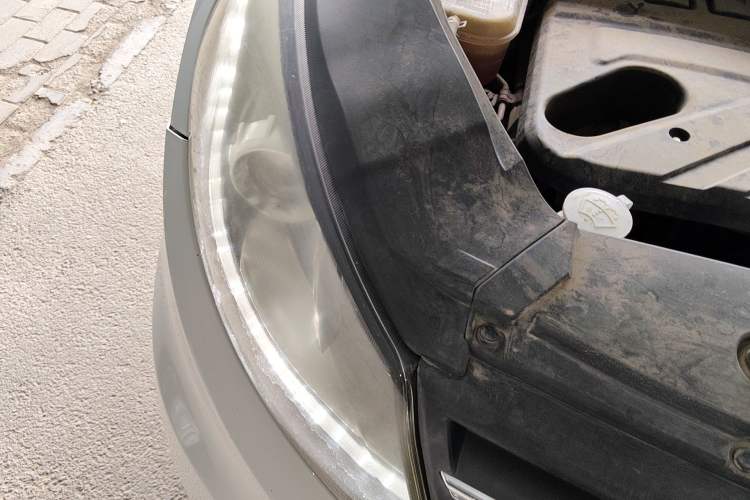 Used Dongfeng Fengon 580 2016 1.5T Manual Luxury Edition Right Front Headlight