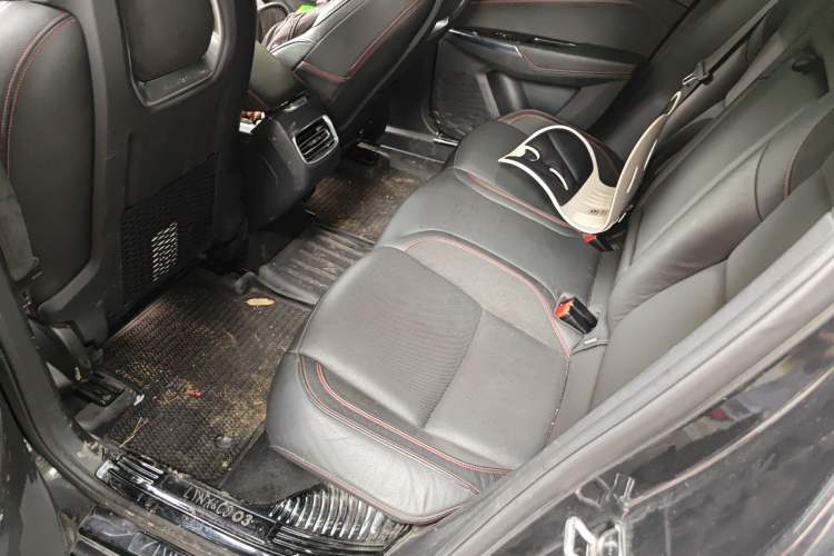 Used Lynk & Co 03 2019 2.0TD Automatic Jing Pro Edition Left Rear Seat