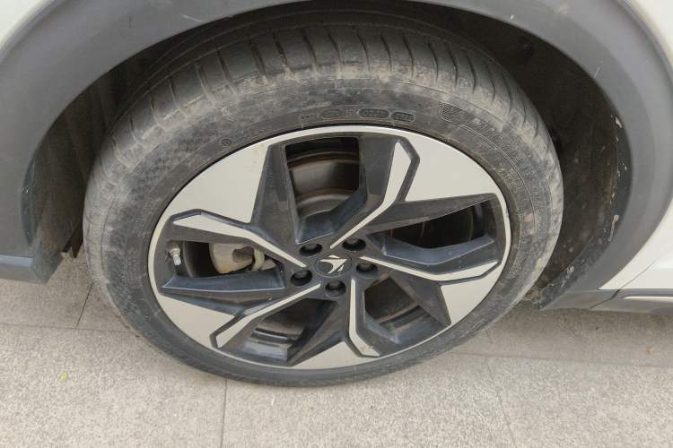 Used ARCFOX Alpha T 2022 653S 160kW
