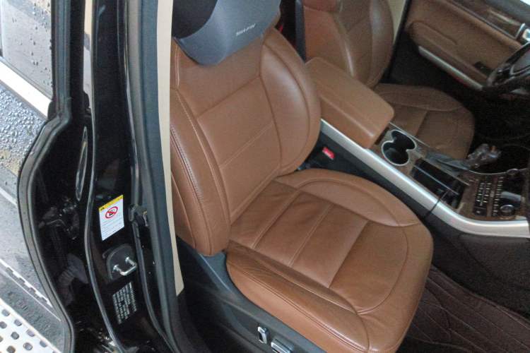 Used Haval H8 2015 2.0T Two-Wheel-Drive Luxury Version