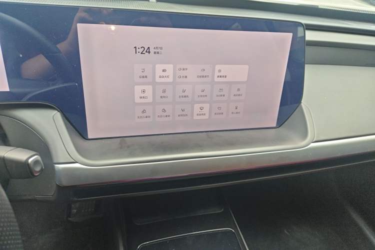 Used XPeng P7 2020 670E Audio And AC Panel