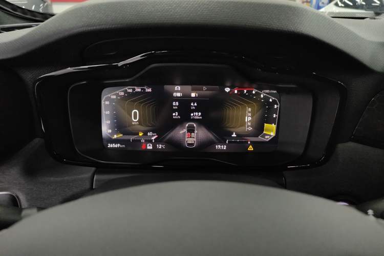 Used Lynk & Co 03 2022 2.0TD DCT JingPro
