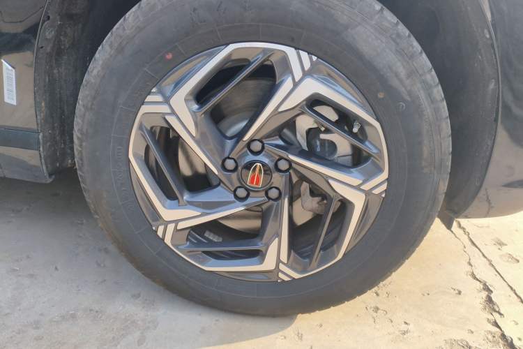 Used Hongqi HS3 2023 1.5T Two-Wheel Drive Shanwei Edition
