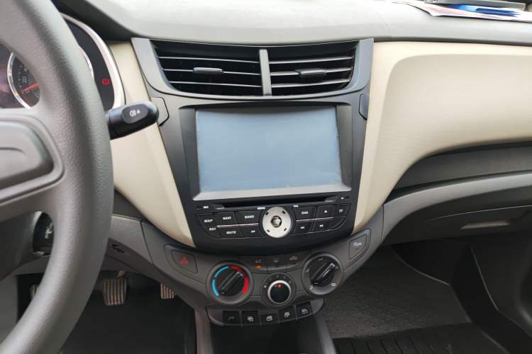 Used Chevrolet Sail 2015 Sail 3 1.3L Manual Ideal Edition