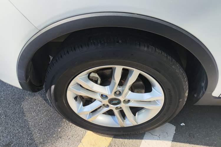 Used Oshan COS5 2021 1.6L CVT Luxury Model