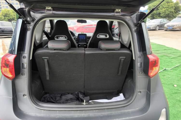 Used Chery QQ Little Ant 2022 Sweet Pink Edition Half-Sugar Version 3-Cell Lithium 30kW 301km
