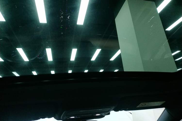 Used Lincoln Corsair 2020 2.0T Two-Wheel Drive Luxury Edition
