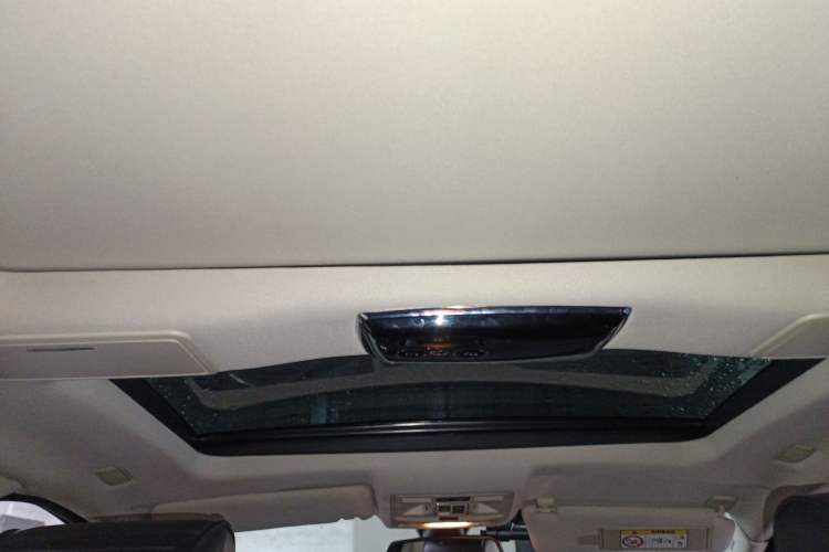 Used Jaguar XJ 2015 XJL 3.0 SC Four-Wheel Drive Panoramic Business Edition Headliner