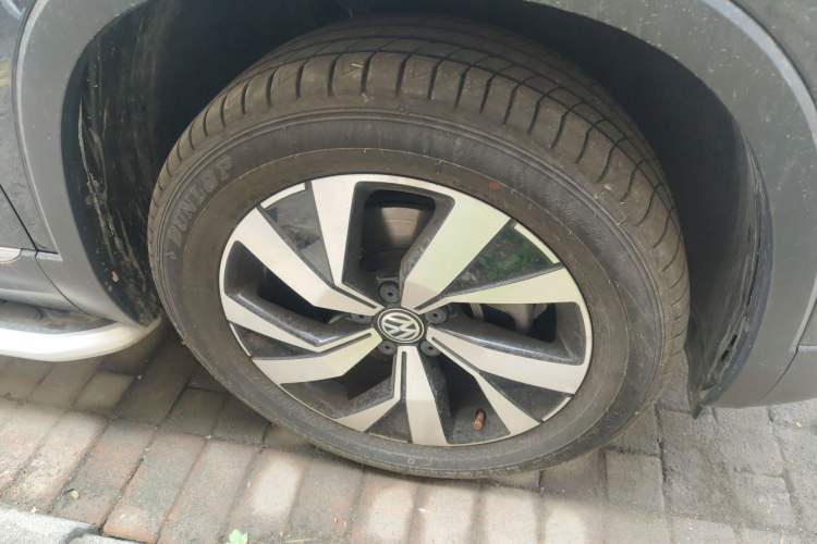 Used Volkswagen Tayron 2019 330TSI Two-Wheel Drive Luxury Model China VI Standard
