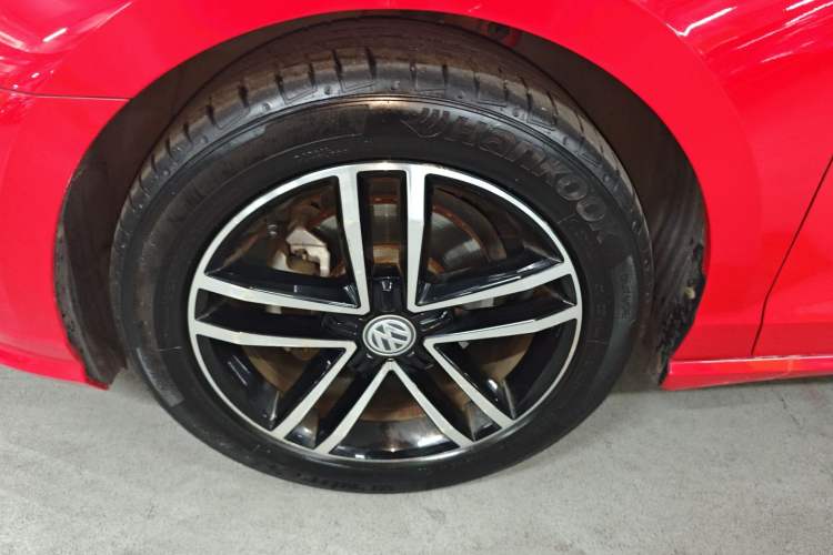 Used Volkswagen Lamando 2019 280TSI DSG Comfort Edition China V Standard Left Front Wheel Hub