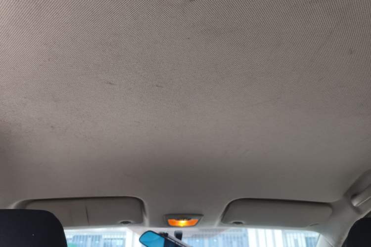 Used Wuling Hongguang S3 2019 1.5L Manual Standard Version China VI Standard Headliner