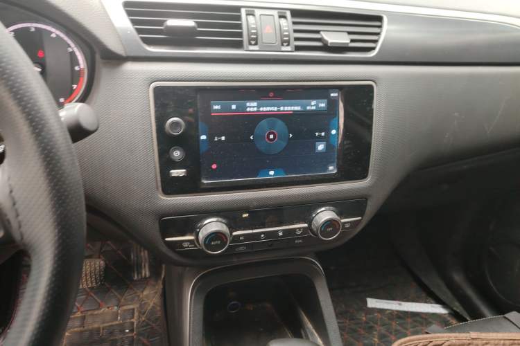 Used Qoros 5 2016 1.6T Automatic Elite Model
