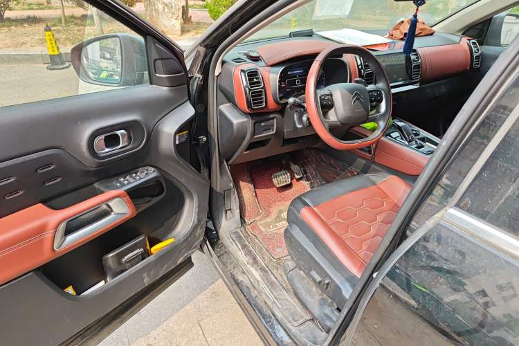 Used Citroen C5 AIRCROSS 2020 400THP Premium Edition Driver Seat