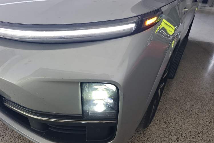 Used Li Auto L8 2023 Max model Left Front Headlight