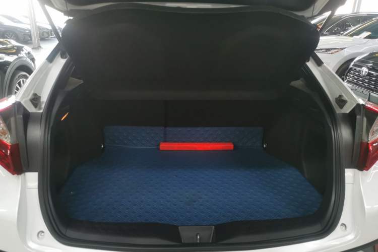 Used Toyota C-HR 2021 2.0L Comfort Edition
