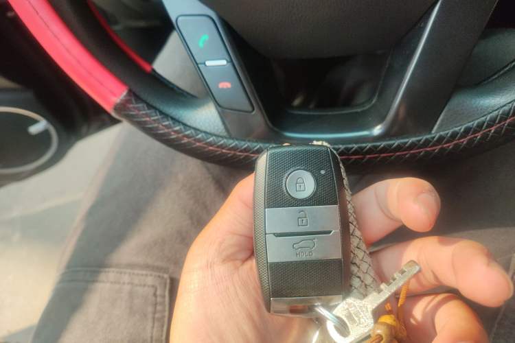 Used Land X5 2016 Plus 1.5T Manual Enjoyment Edition Vehicle Key