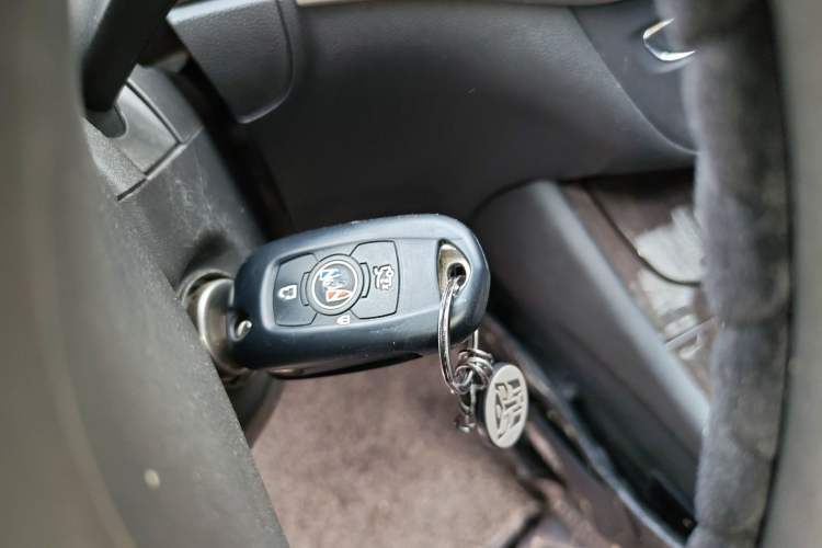 Used Buick Verano 2019 Sedan 20T Dual-Clutch Leading Model