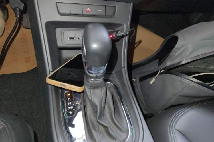 Used Roewe 360 2015 1.5L Automatic Luxury Edition
