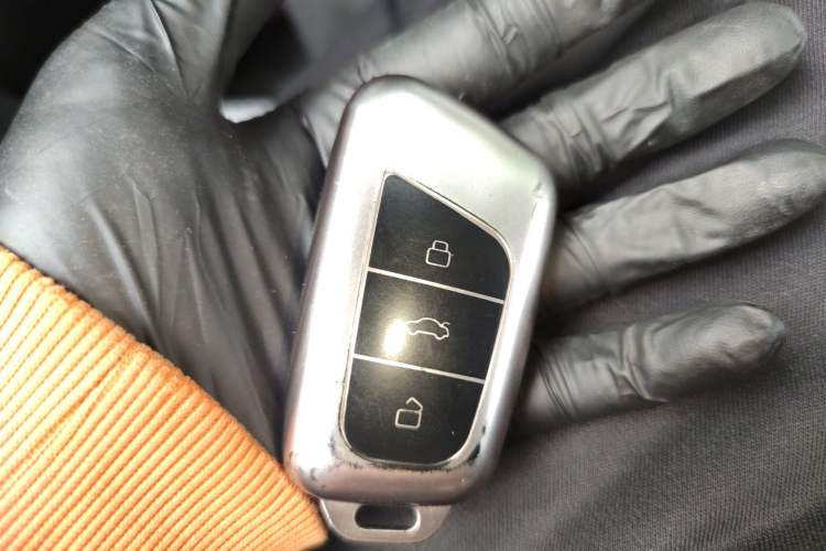 Used Chery QQ Little Ant 2021 150 000 Yuan Ant Fan Edition Ant Cool Version Lithium Iron Phosphate Interior 1