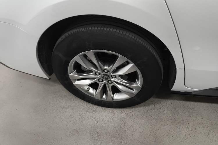 Used Toyota Sienna 2023 2.5L Hybrid Luxury Edition