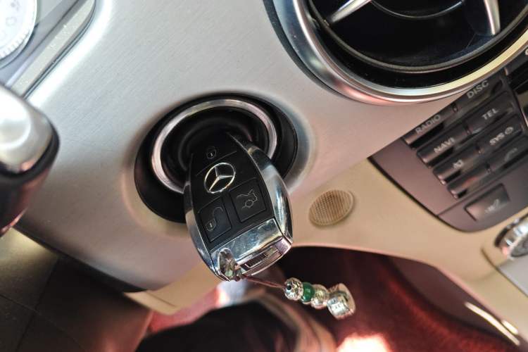 Used Mercedes-Benz GLK-Class 2013 GLK 300 4MATIC Fashion Model
