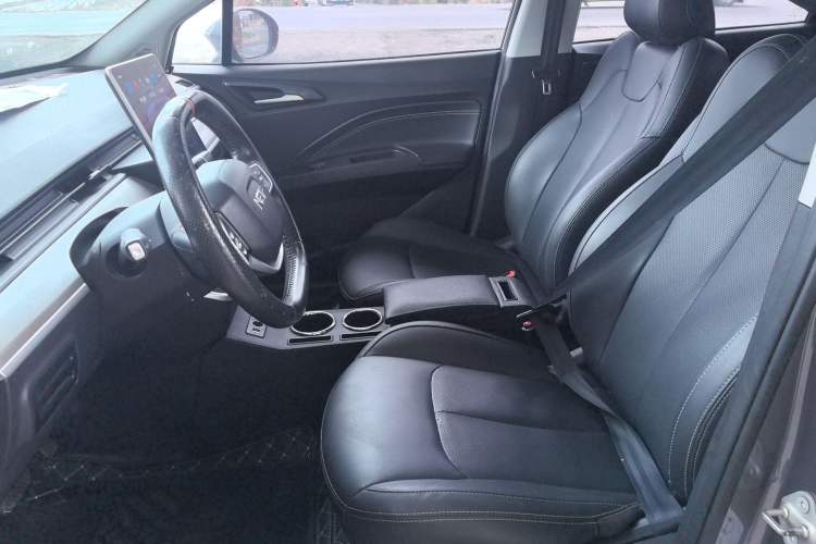 Used NETA V 2022 Long-Range Industry Custom Edition