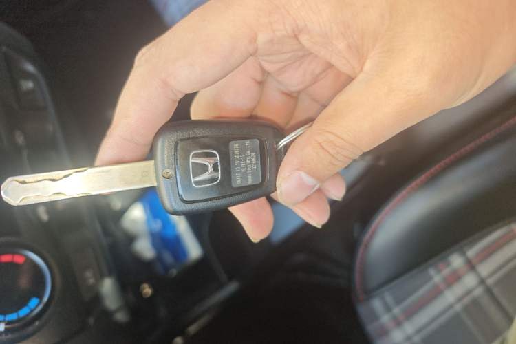 Used Honda Fit 2016 1.5L LXS CVT Comfort Sunroof Version