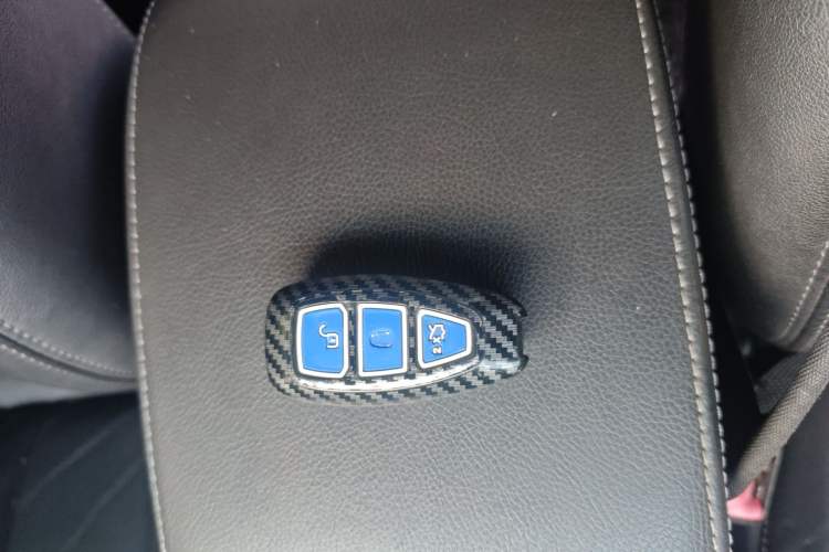 Used Ford Mondeo 2011 2.3L Luxury Model Vehicle Key