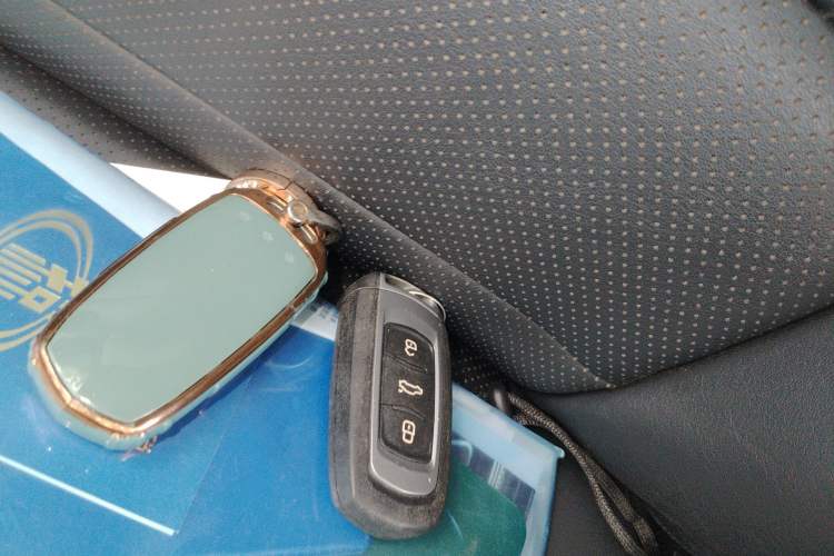 Used Geely Auto Emgrand GS 2016 Sport Edition 1.8L Automatic LingShang Model Vehicle Key