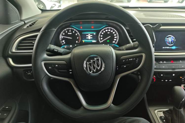 Used Buick GT 2021 Revised Version Flagship 1.5L Automatic Elite Edition Steering Wheel