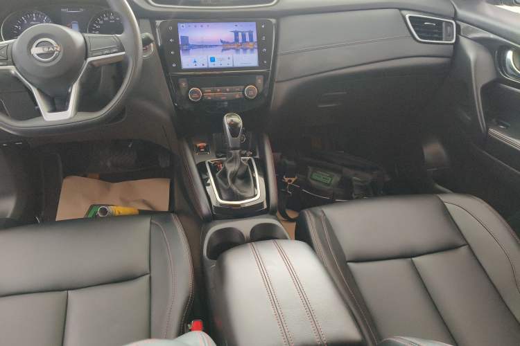 Used Nissan Qashqai 2023 Classic 2.0L CVT XV Comfort Edition Gear Lever