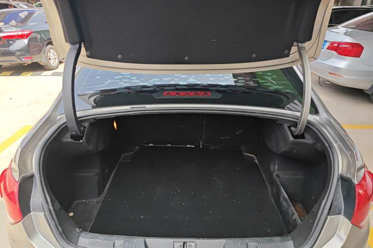 Used Citroen C4L 2014 1.6THP Intelligent Drive Automatic Dynamic Model Trunk