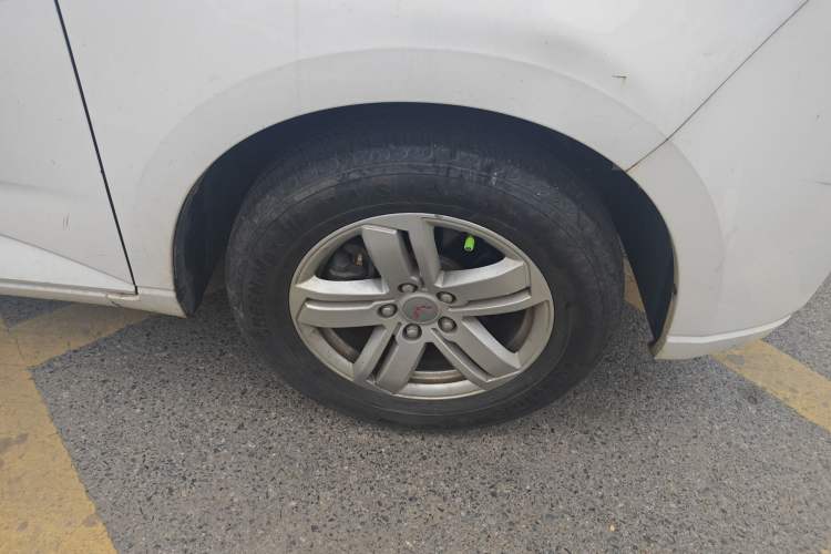 Used Wuling Hongguang PLUS 2019 1.5T Manual Luxury 7-Seater
