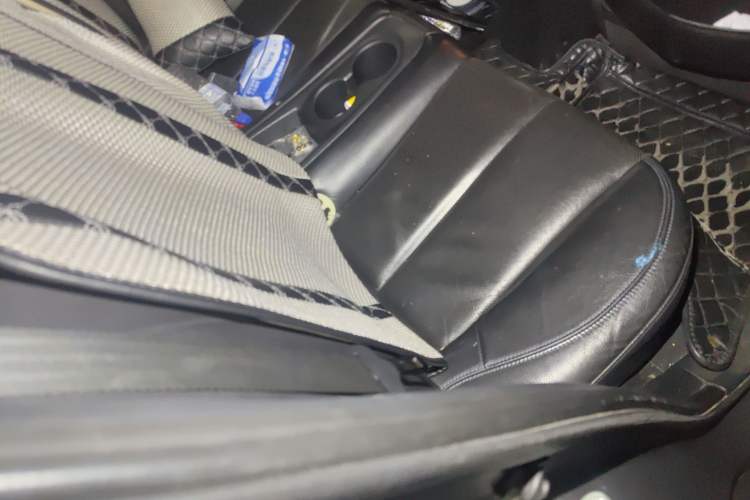 Used Hyundai Veloster 2012 1.6T Automatic Luxury Edition
