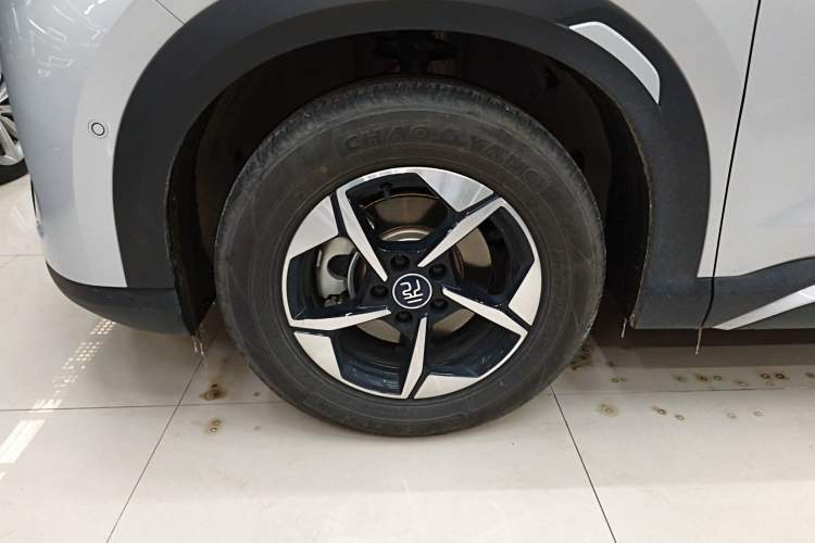 Used BYD Yuan UP 2025 Intelligent Driving Version 401 km Leading Edition
