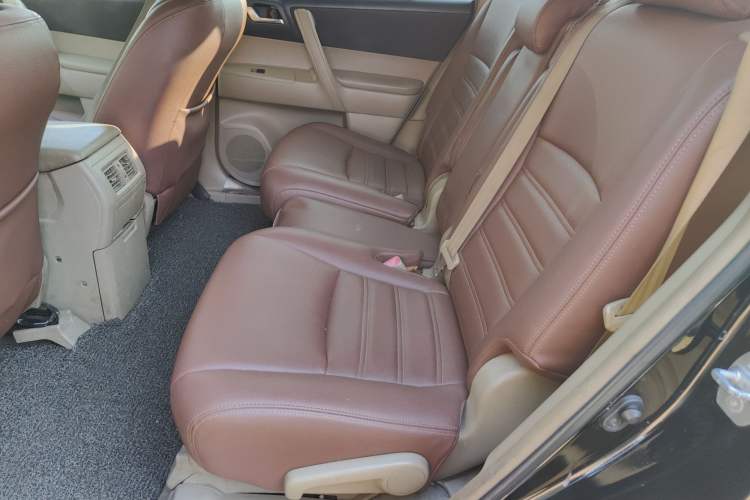 Used Toyota Highlander 2012 2.7L 2WD 5-Seater Elite Edition
