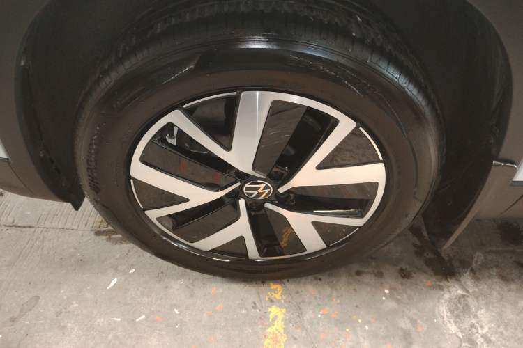 Used Volkswagen Tayron 2024 330TSI Two-Wheel Drive Luxury Plus Advanced Version
