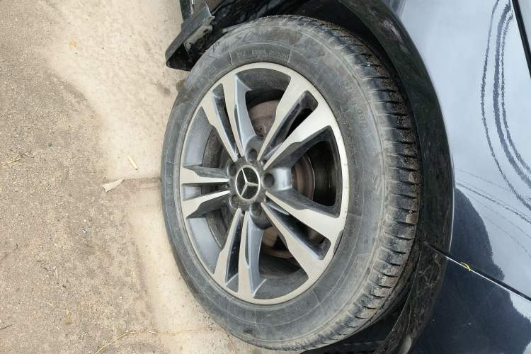 Used Mercedes-Benz E-Class 2014 E 260 L Sport Edition
