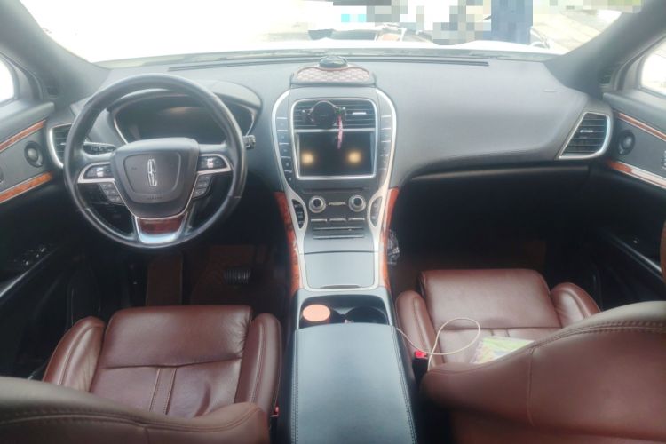 Used Lincoln Nautilus 2019 2.7T Four-Wheel Drive Prestige Edition China VI Standard Center Console