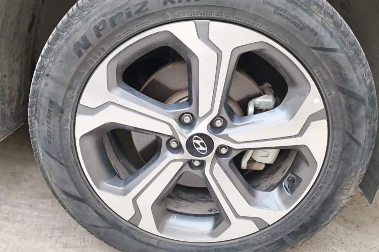 Used Hyundai Santa Fe 2019 380 TGDi DLX Automatic All-Wheel Drive Prestige PLUS (HTRAC) China VI
