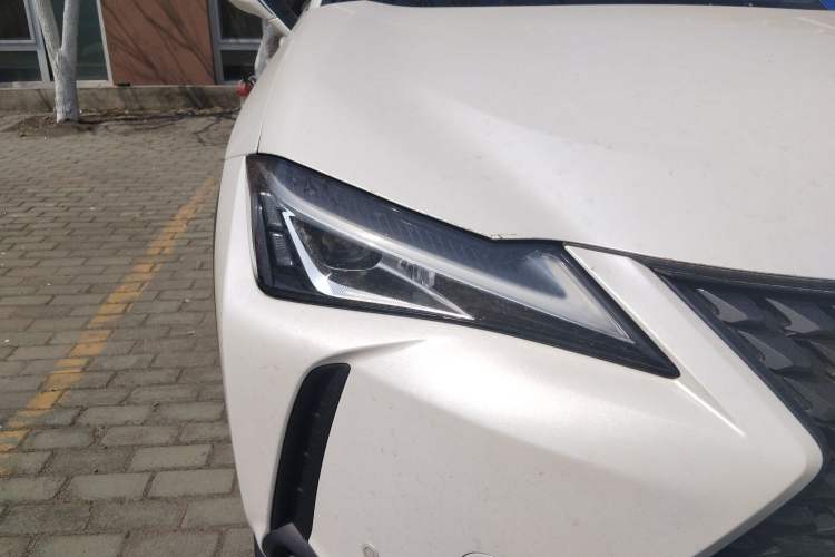 Used Lexus UX 2020 260h Explore-Cool Edition