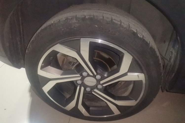 Used Lynk & Co 06 2023 Remix 1.5T Dynamic Halo
