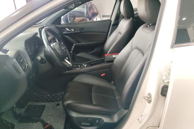 Used Mazda CX-4 2020 2.0L Automatic Two-Wheel Drive Blue Sky Luxury Edition